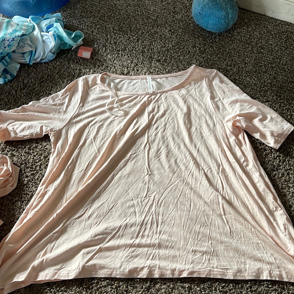 Pink tee very lightweight